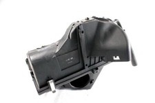 13718512599 Airbox BMW Serie 3