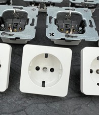 Berker Modul 2 Steckdose erh. Berührungsschutz Blende 21773 polarweiß glänzend