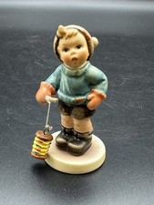 Hummel Figur Goebel Porzellan Junge mit Laterne Lampion Top Zustand