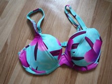 Bikini-Oberteil (vermutlich) türkis mit Blumenverzierung Größe 40B