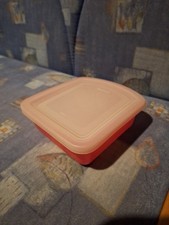 TUPPERWARE FOUR SEASONS