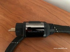 PS Audio Perfectwave AC-12. 2