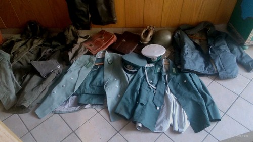 Konvolut militaria uniform - militaria,
