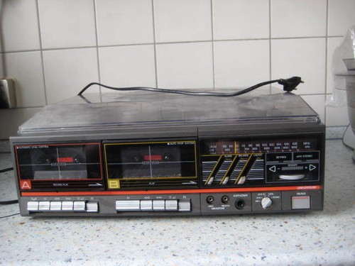 Universum vtcf 1357 compact - vtcf, a.