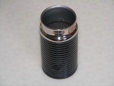 Nespresso Aeroccino 3 Model Nr. 3194 Milchaufschäumer Schwarz Becher