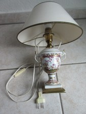 Tischlampe mit Porzellanvase als Lampenfuß Firma Feese Dekorative Leuchten GmbH