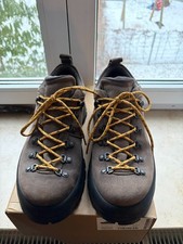 ECCO track 30 Braun 42