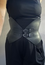 Leder Corsage Gürtel schwarz ITALIENISCHES DESIGN ?sexy?KINKY