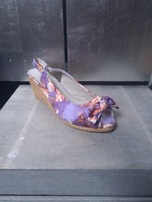 Neue ANDIAMO Sandaletten Gr 40 Blumen lila rosa Sandalen Plateau Wedges #S901