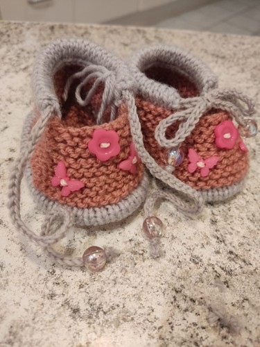 Babyschuhe gestrickt - babyschuhe,,