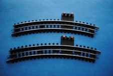 Trix-Express     2  Stück  Anschlußgleise    Nr.  34372  sehr gut