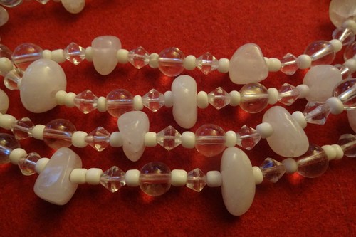 Perlenkette aus glasperlen - perlenkette,