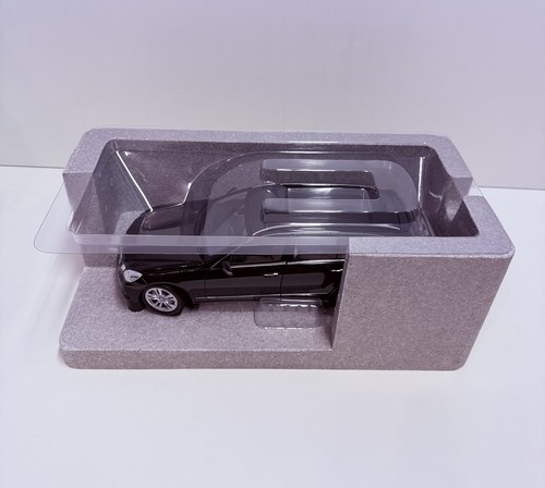 Mercedes s212 modell 1 - mercedes, 1:18