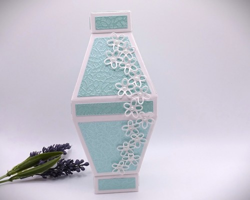 Geschenkbox handgemacht min - |, min-
