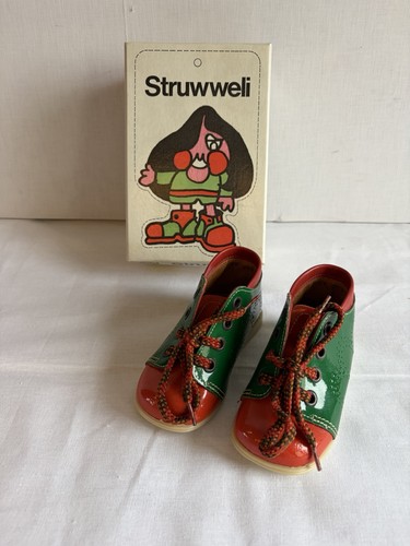 Vintage kinderschuhe der marke - vintage-kinderschuhe,