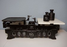 Antike Tafelwaage aus