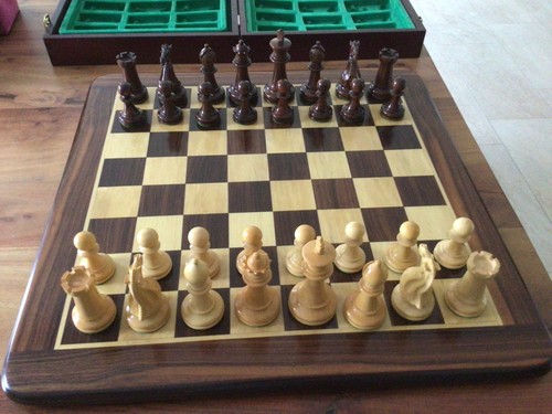 Schachspiel holz schwer - -,