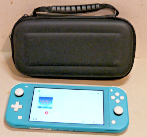 Nintendo switch lite - nintendo,