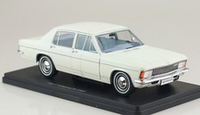 Opel Admiral B 1969 weiß 1:24 Modellauto Premium Collectibles 