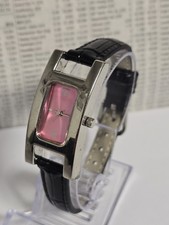 LBVYR. Elegante Damen