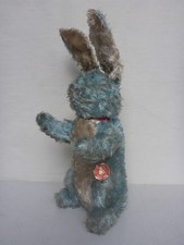 altes Spielzeug alter Hase