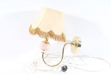 ältere Wandlampe mit