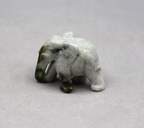 Wunderschöner elefant aus - wunderschöner,