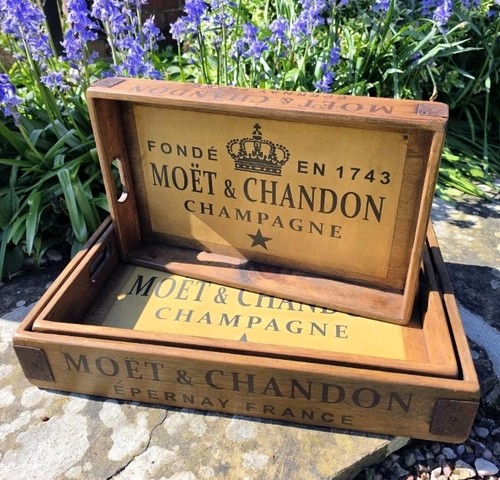 Moet chandon - cm, &