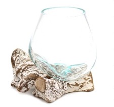 Geschmolzenes Glas Holz