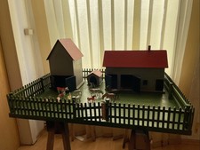 Holzspielzeug Bauernhof, Scheune, Stall und Hundehütte