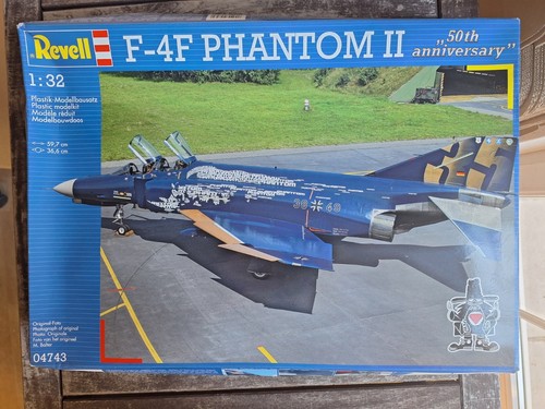 Revell phantom ii 50th - f-4f,