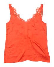 Orangefarbenes Trägertop