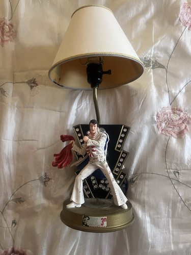 Rare elvis presley lamp - rare,