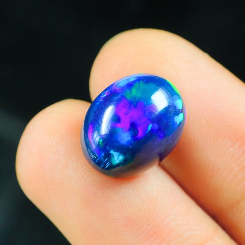 Schwarzer opal - ct,