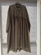 Rundholz **Kleid / Bluse **