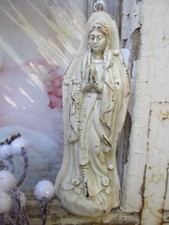 Madonna Maria creme weiß