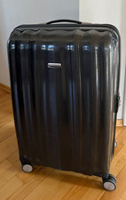 grosser sehr leichter