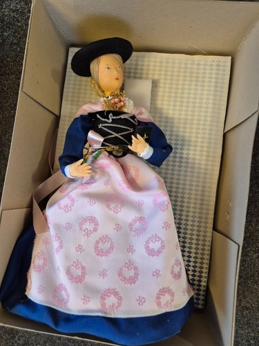 Vintage trachtenpuppe - vintage,