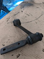 71 72 73 Ford Mustang Umlenkhebel an Karosserie