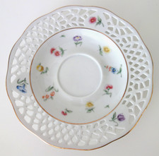 Untertasse Kaffeeuntere Burg Lindau Durchbruch Streublume d 15,5 cm