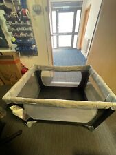 hauck reisebett beige und