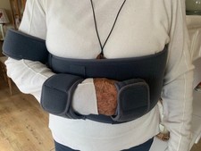 BORT Schulter-Arm-Orthese zur Ruhigstellung des Schultergelenks