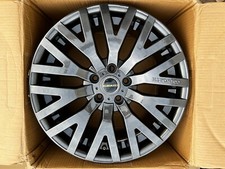 Eine Khan Design Ltd 18"