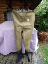 1 Wathose der Fa Behr 42 /43 Bauchgurt m. Klettvers 1Paar Eisbehr Handsche