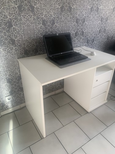 Moderner schreibtisch mit - moderner,