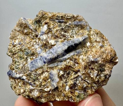 128 gramm gut abgeschlossene - 128,
