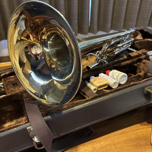 Vincent bach stradivarius - bach,