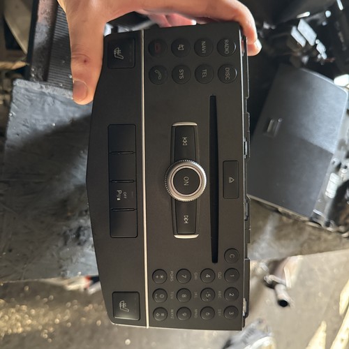 Radio 2049002104 mercedes - radio,