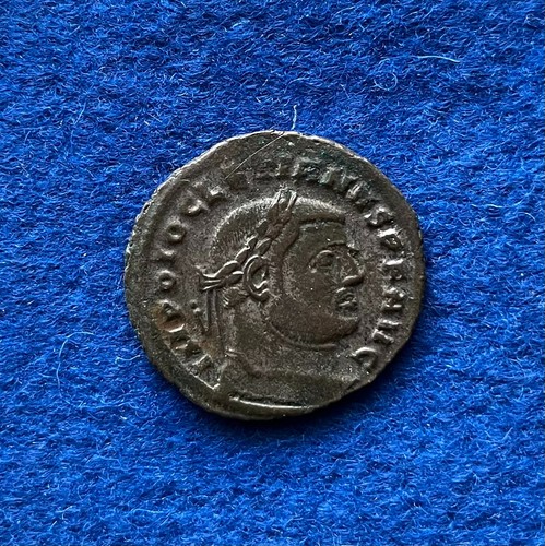 Diocletianus augustus follis - augustus,