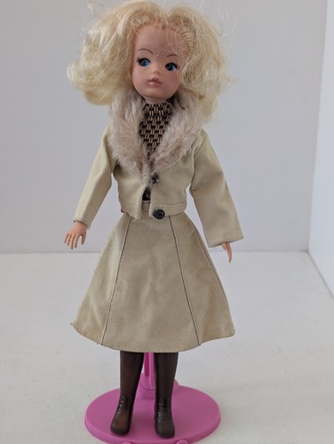Vintage 1978 pedigree sindy - 1978, in